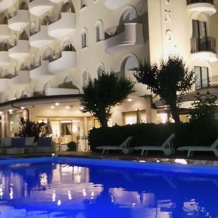 Hotel Nettuno Cervia Exteriér fotografie