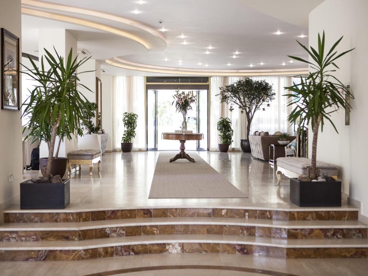 Hotel Nettuno Cervia Exteriér fotografie