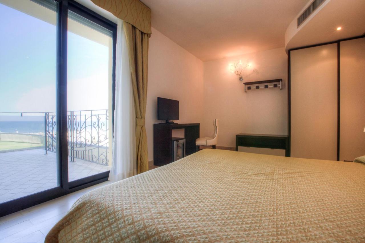 Hotel Nettuno Cervia Exteriér fotografie